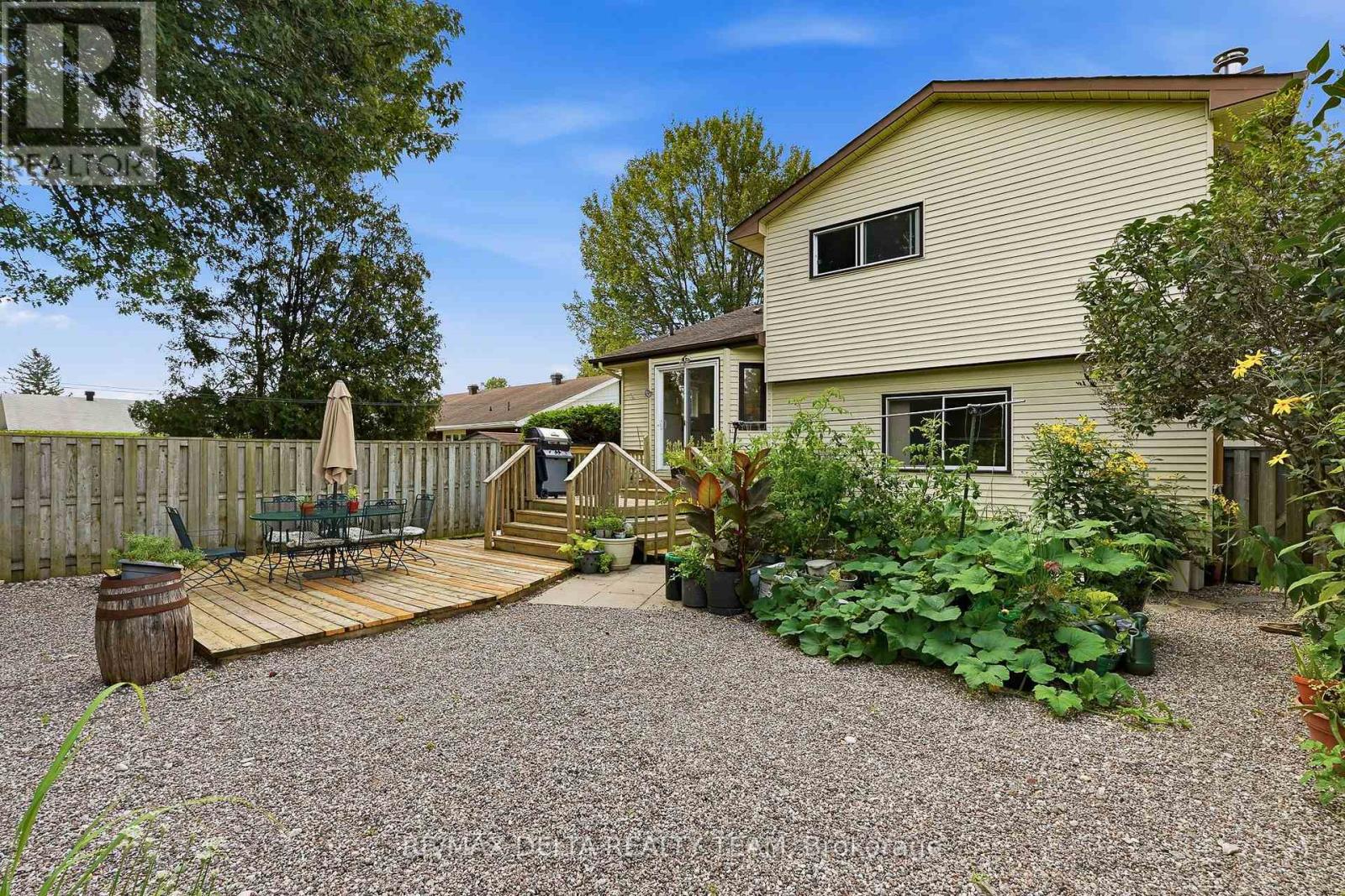 1587 Maxime Street, Ottawa, Ontario  K1B 3K9 - Photo 34 - X13718962