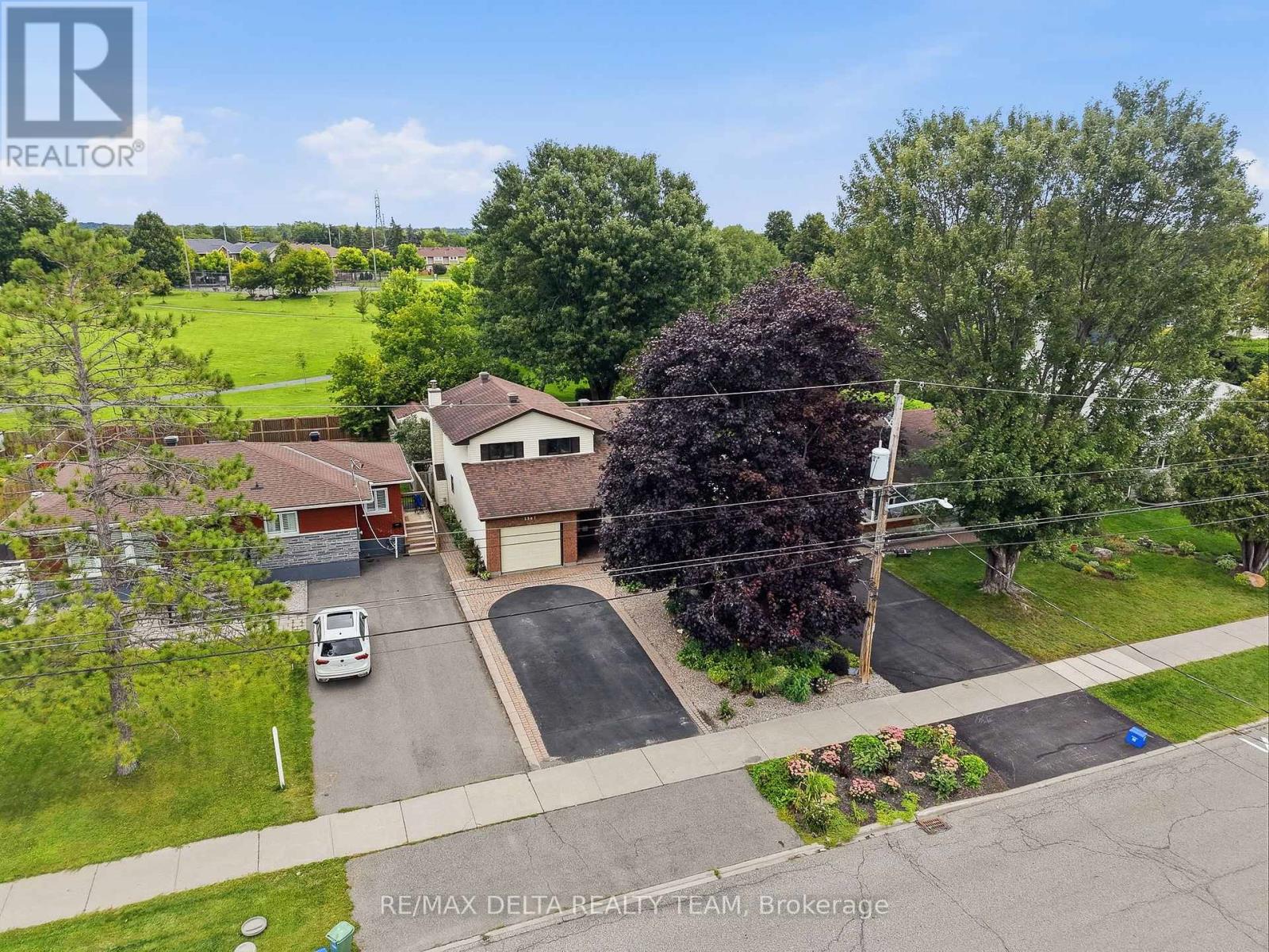 1587 Maxime Street, Ottawa, Ontario  K1B 3K9 - Photo 38 - X13718962