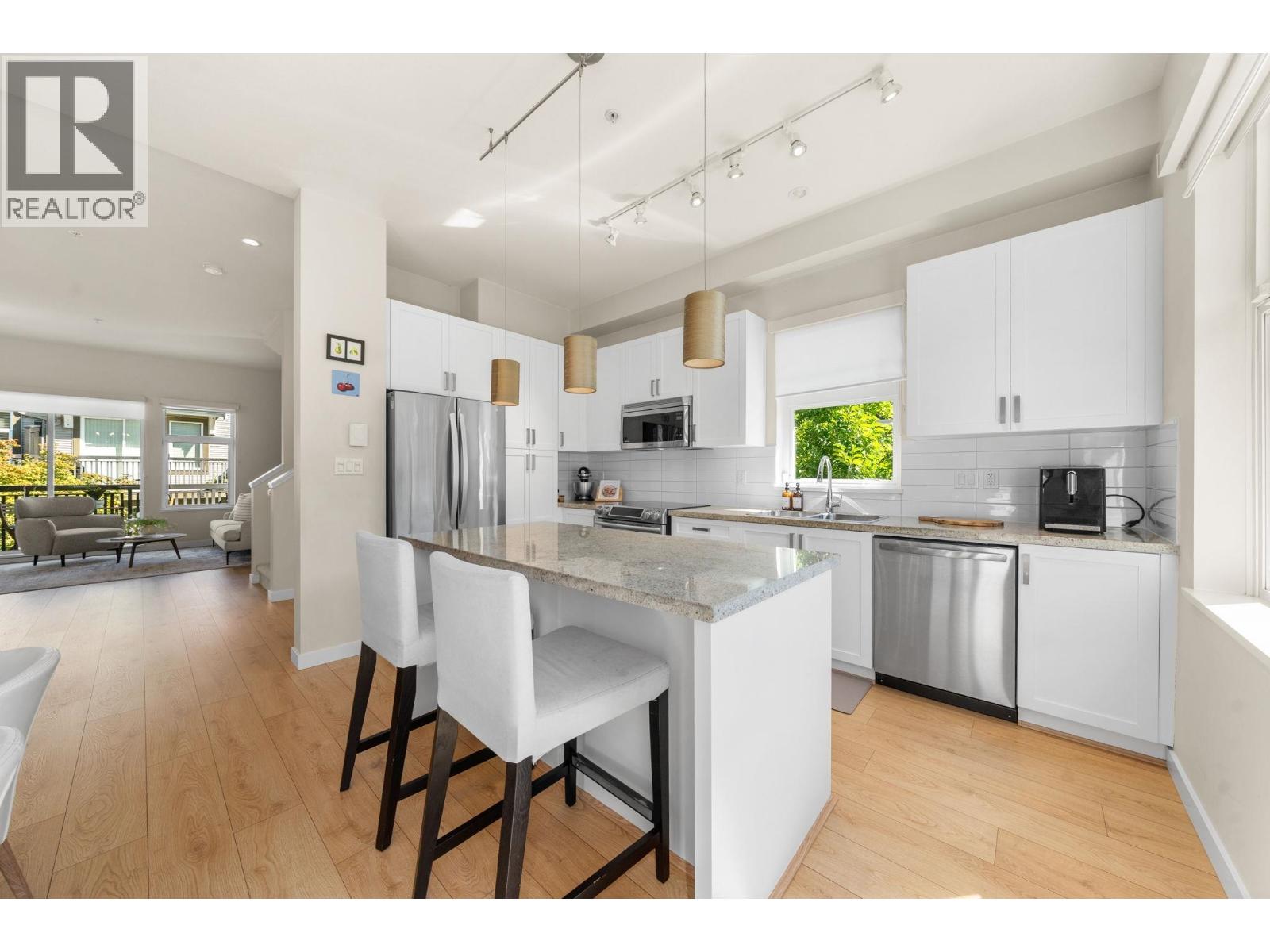 766 Orwell Street, North Vancouver, British Columbia  V7J 0A5 - Photo 8 - R3158688