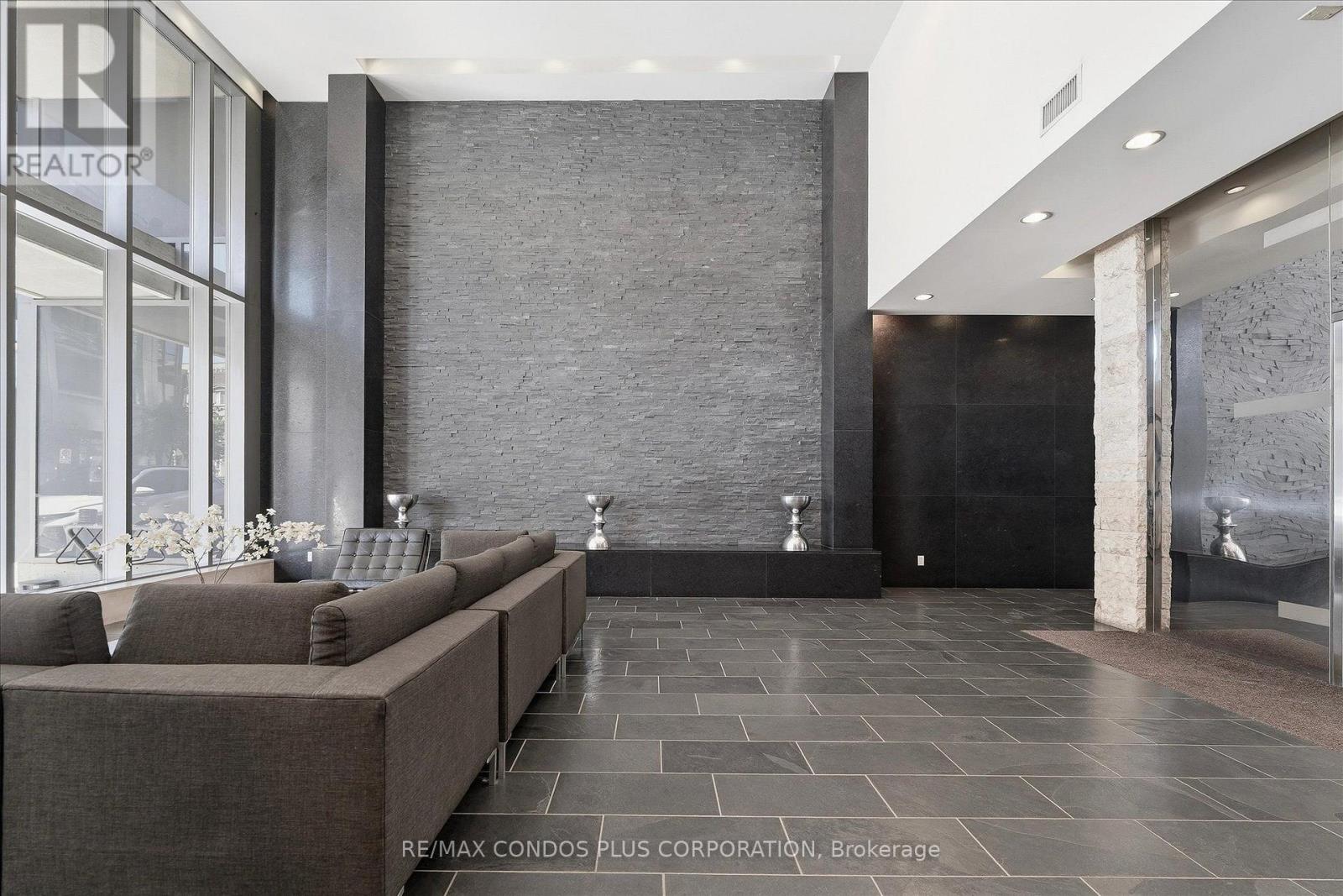 702 - 55 East Liberty Street, Toronto, Ontario  M6K 3P9 - Photo 31 - C13718920