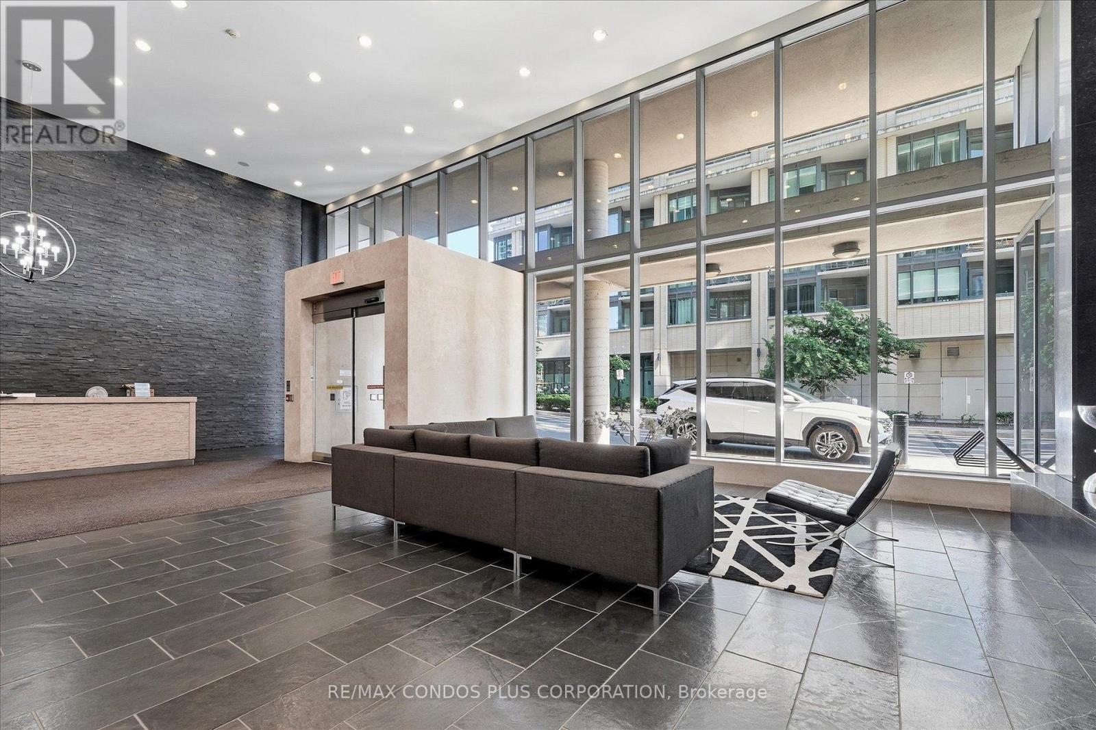 702 - 55 East Liberty Street, Toronto, Ontario  M6K 3P9 - Photo 32 - C13718920