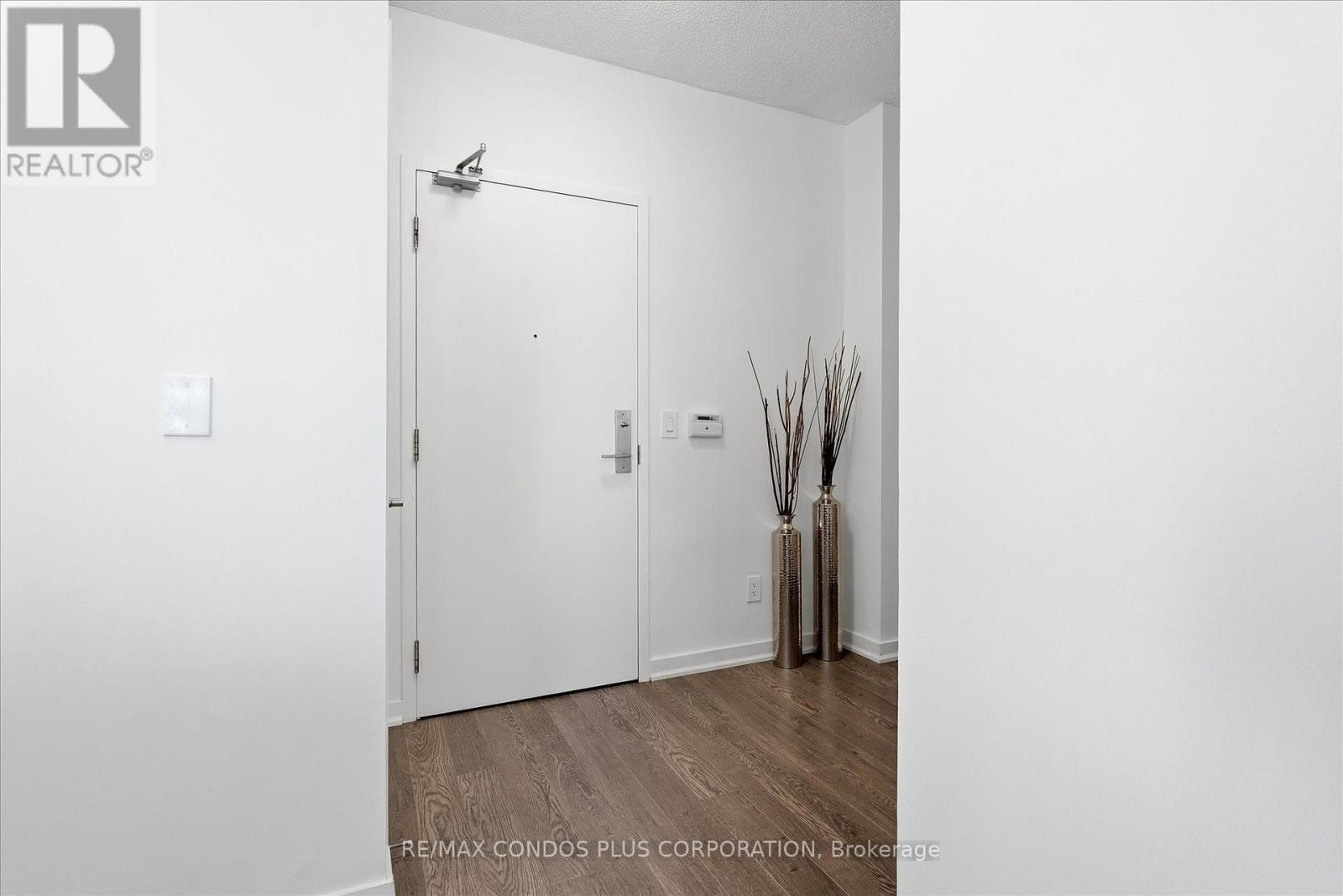 702 - 55 East Liberty Street, Toronto, Ontario  M6K 3P9 - Photo 8 - C13718920