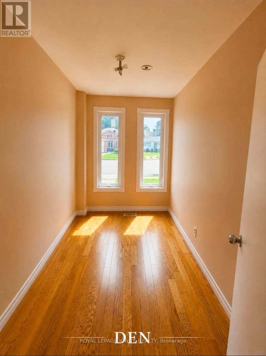 Main - 3430 Ellesmere Road, Toronto, Ontario  M1C 1H3 - Photo 5 - E13718878