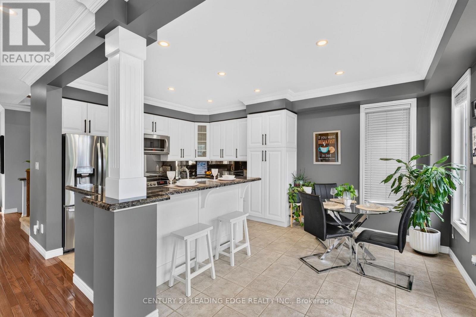 134 Toscana Drive, Whitby, Ontario  L1R 2Z9 - Photo 7 - E13718904