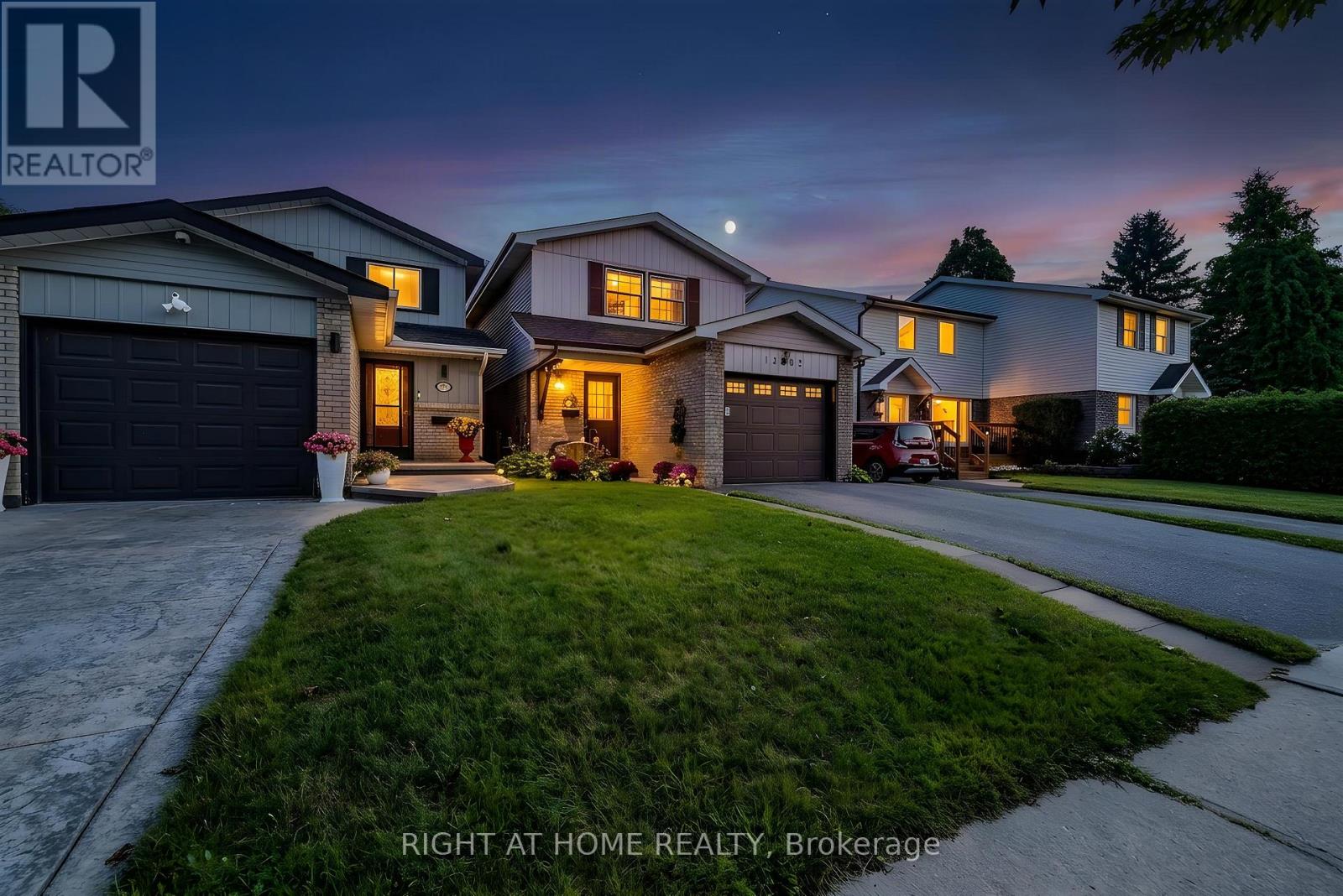 1262 VENUS CRESCENT, Oshawa, Ontario