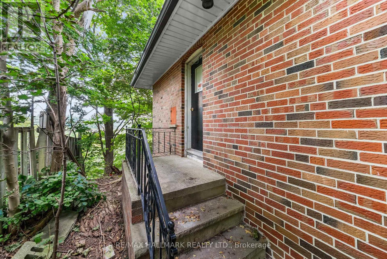 541 Rouge Hills Drive, Toronto, Ontario  M1C 2Z9 - Photo 26 - E13718960