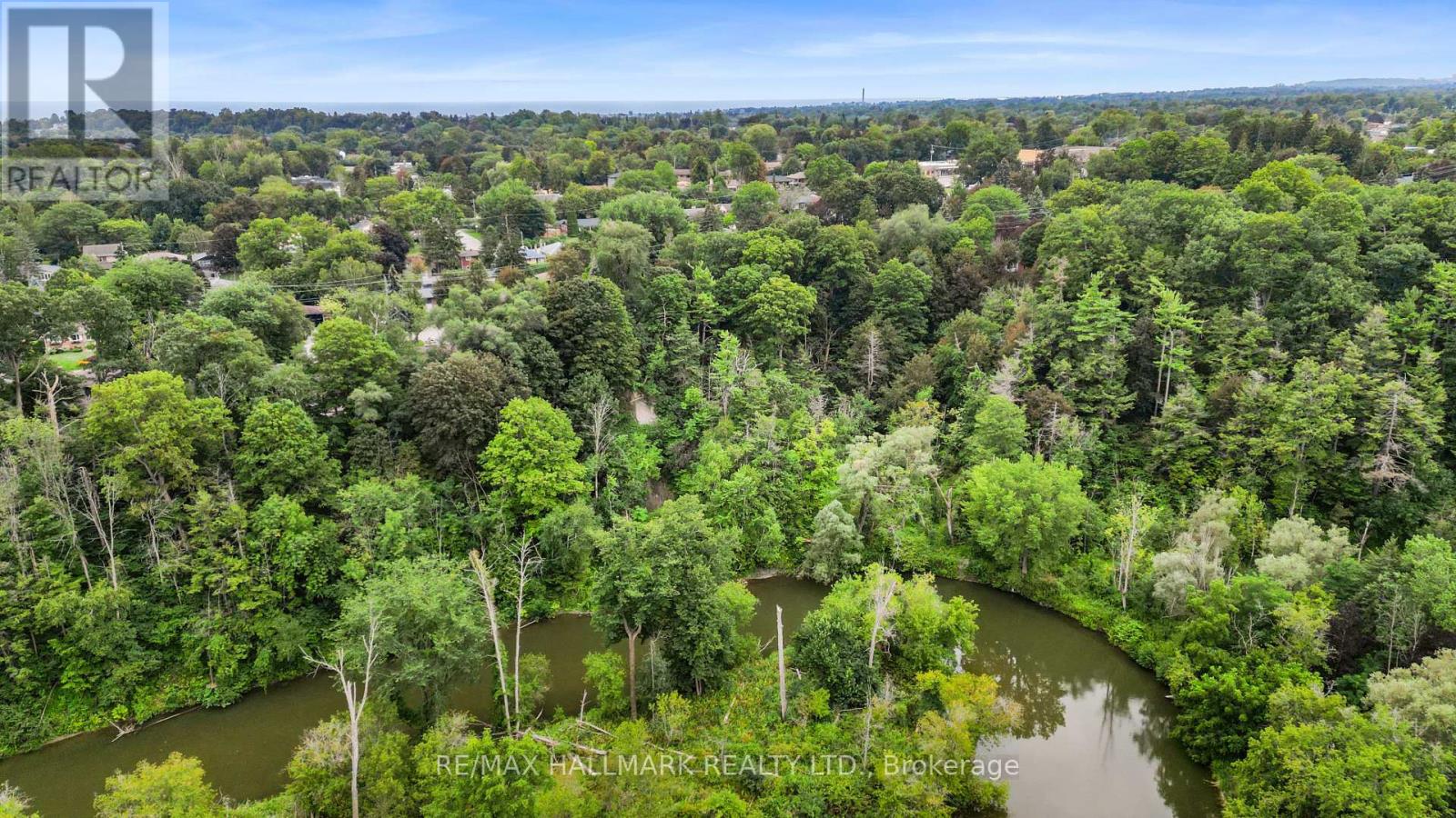 541 Rouge Hills Drive, Toronto, Ontario  M1C 2Z9 - Photo 33 - E13718960