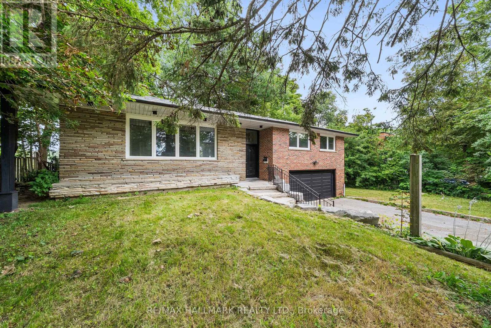 541 Rouge Hills Drive, Toronto, Ontario  M1C 2Z9 - Photo 35 - E13718960
