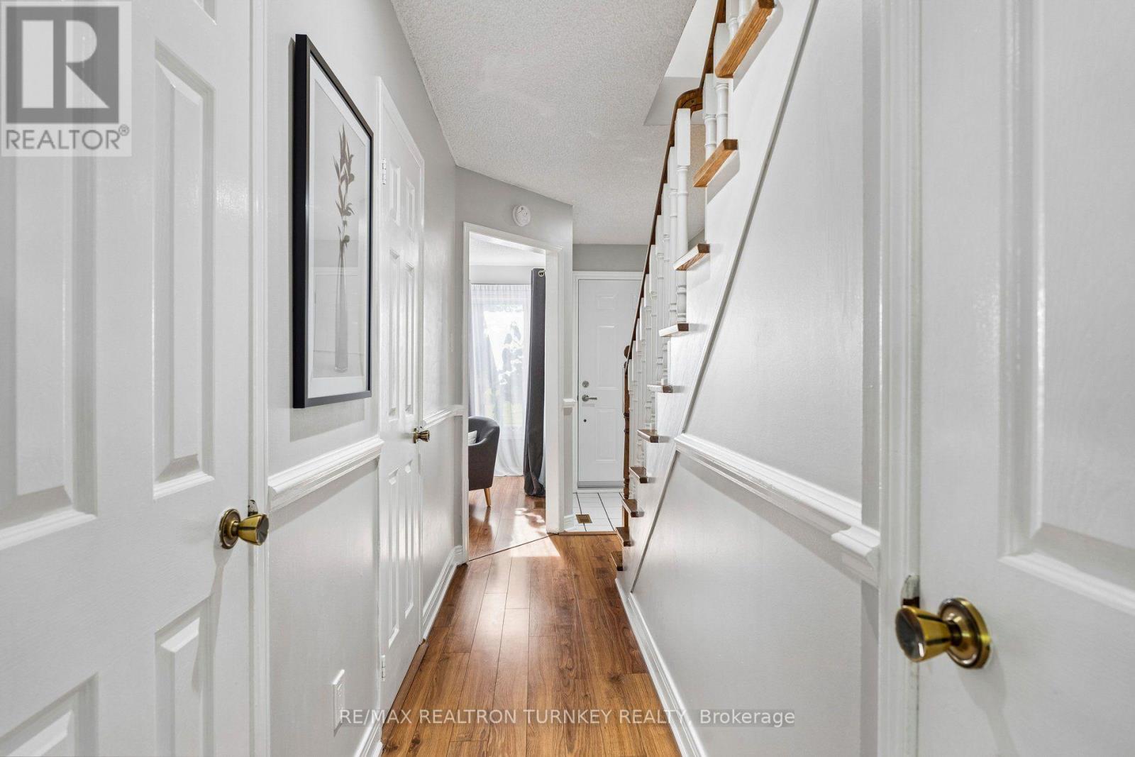 805 Playter Crescent, Newmarket, Ontario  L3X 1W7 - Photo 21 - N13718896