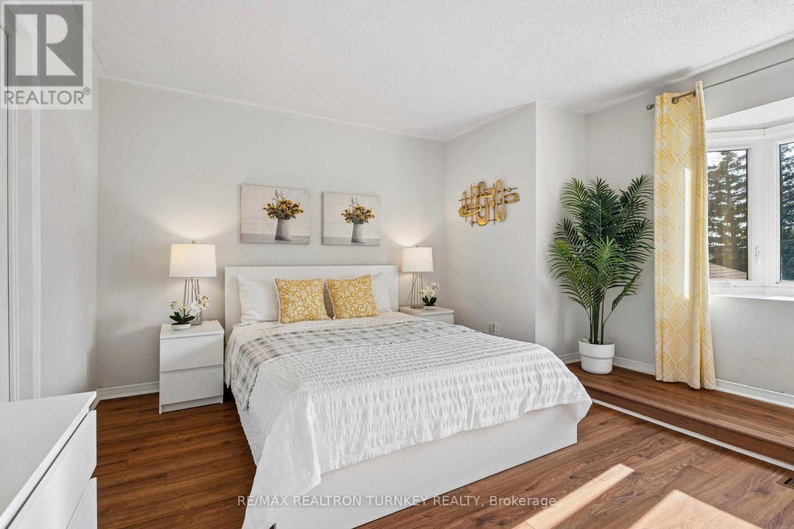 805 Playter Crescent, Newmarket, Ontario  L3X 1W7 - Photo 30 - N13718896