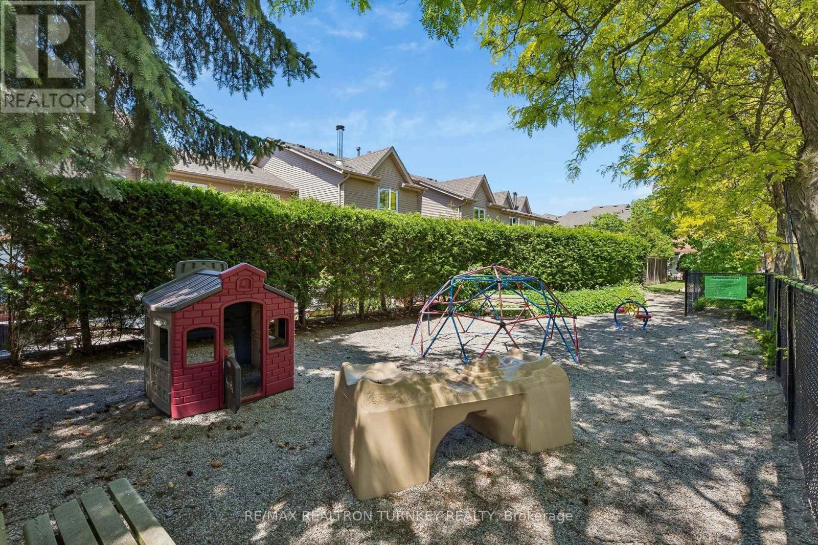805 Playter Crescent, Newmarket, Ontario  L3X 1W7 - Photo 46 - N13718896