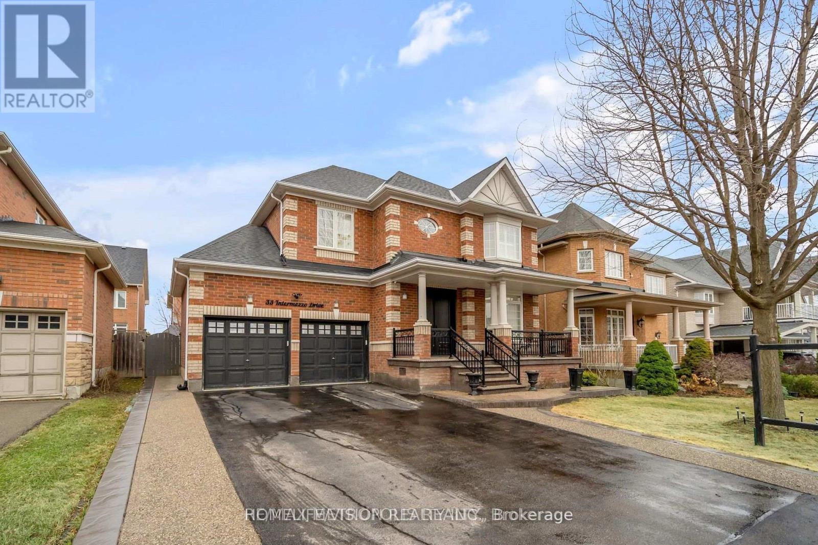 33 INTERMEZZO DRIVE, Vaughan, Ontario