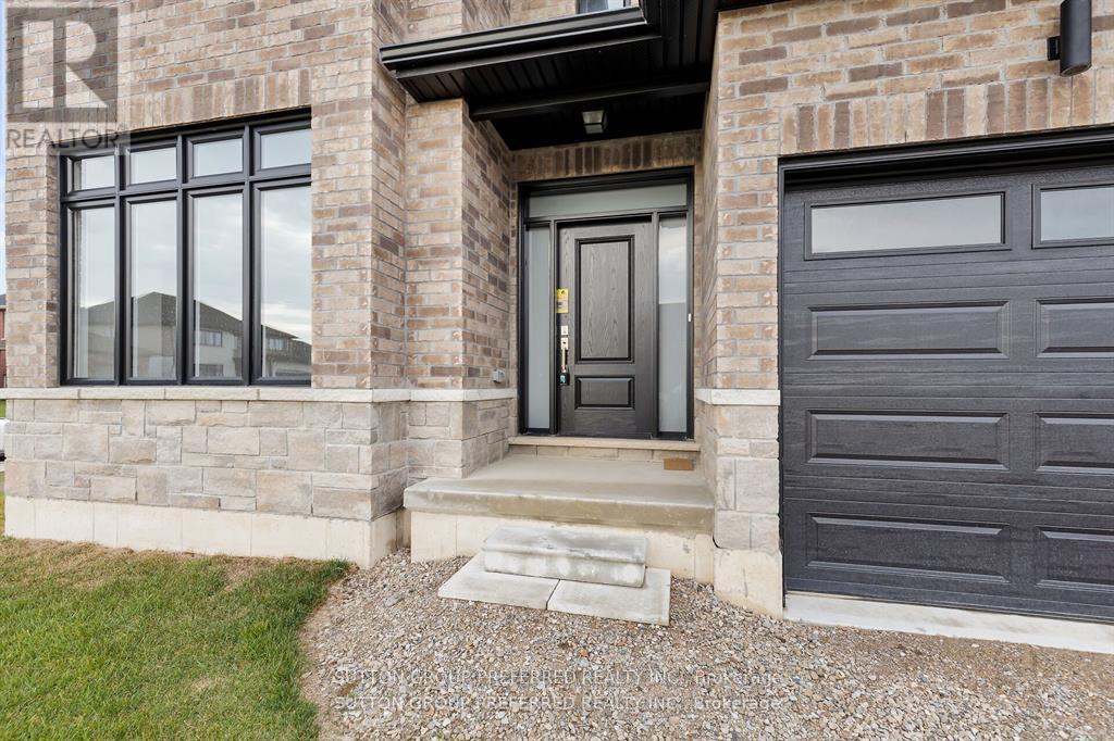 1 Bouw Place, Dutton/dunwich, Ontario  N0L 1J0 - Photo 2 - X13571852