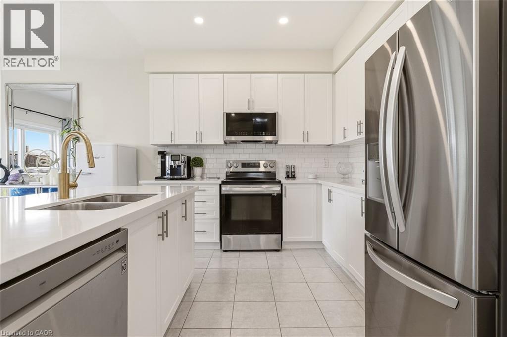 67 Pinot Crescent, Stoney Creek, Ontario  L8E 0J9 - Photo 6 - 40858845