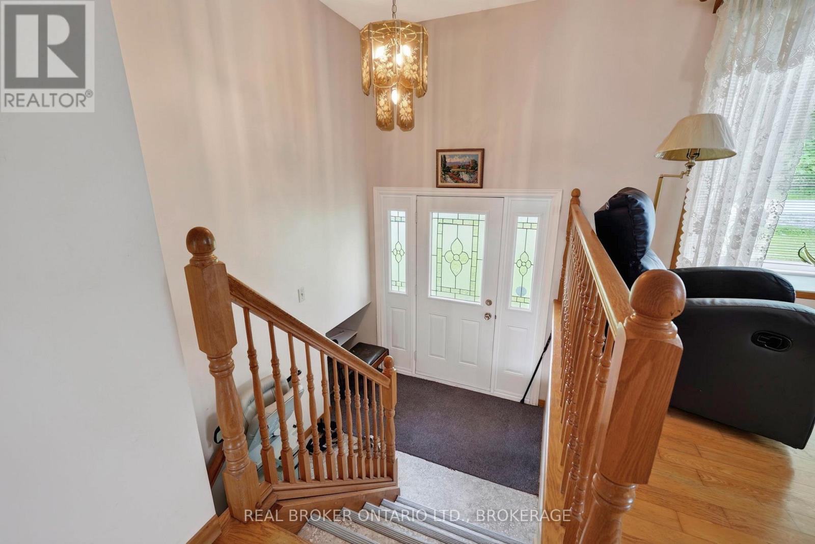 17550 Island Road, South Stormont, Ontario  K0C 1S0 - Photo 2 - X13718870