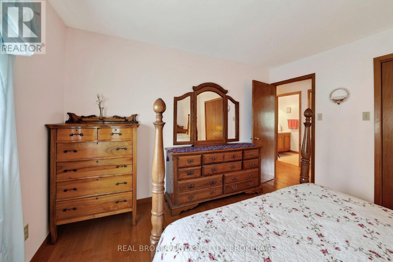17550 Island Road, South Stormont, Ontario  K0C 1S0 - Photo 21 - X13718870