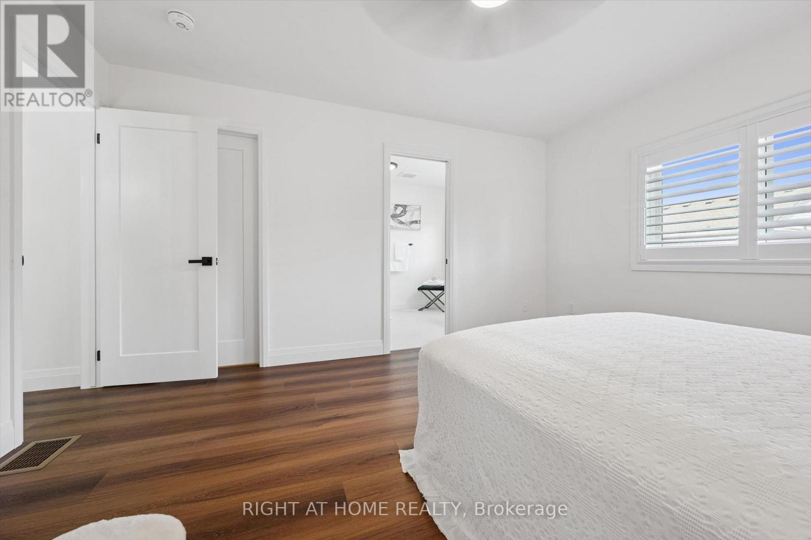 2294 Seton Crescent, Burlington, Ontario  L7L 6Y4 - Photo 23 - W13718864