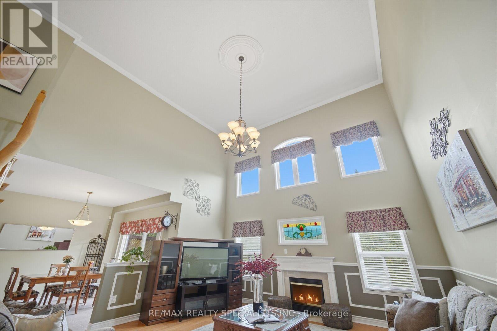 25 Dovergreen Drive, Brampton, Ontario  L7A 2M9 - Photo 13 - W13718910