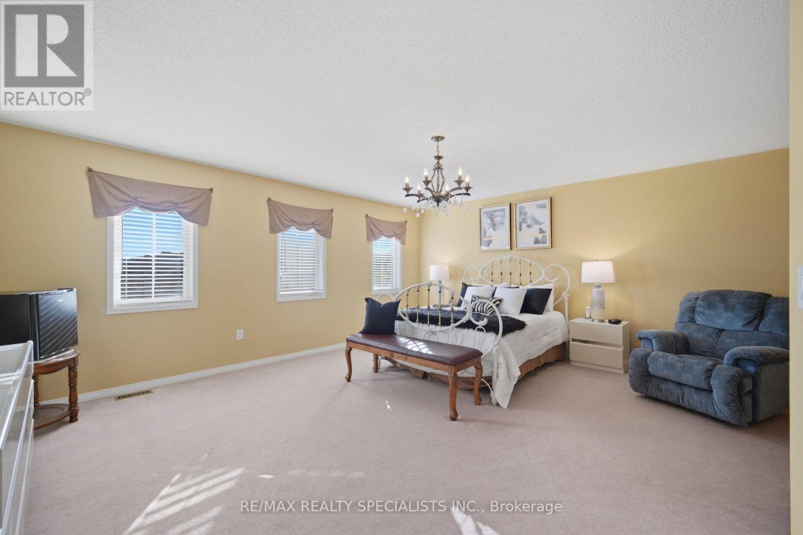 25 Dovergreen Drive, Brampton, Ontario  L7A 2M9 - Photo 25 - W13718910