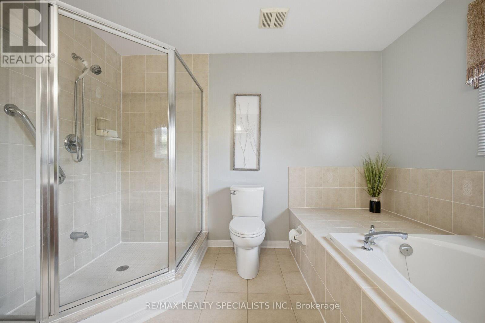 25 Dovergreen Drive, Brampton, Ontario  L7A 2M9 - Photo 28 - W13718910
