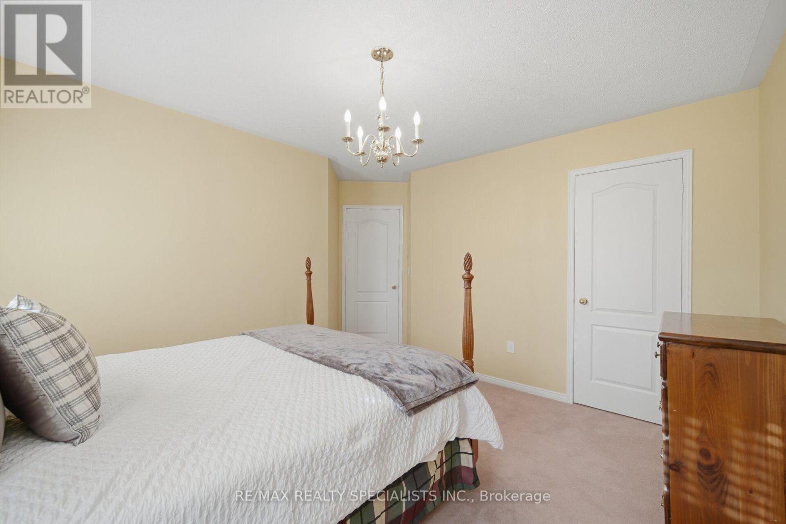 25 Dovergreen Drive, Brampton, Ontario  L7A 2M9 - Photo 30 - W13718910