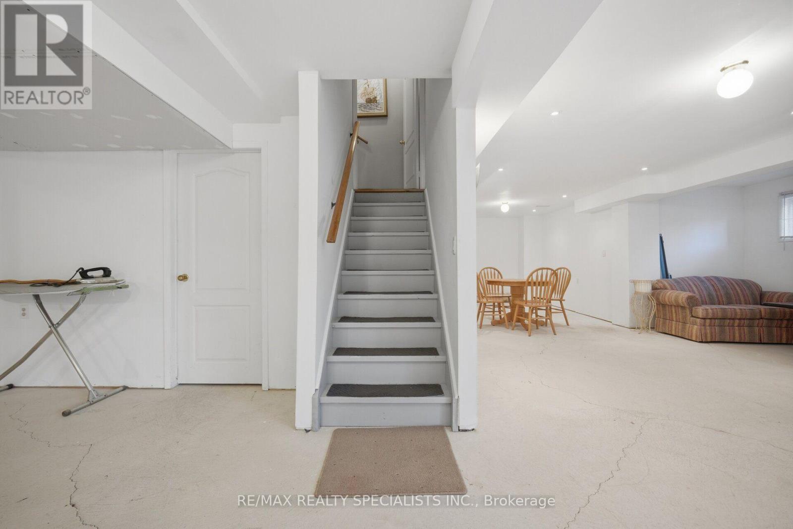 25 Dovergreen Drive, Brampton, Ontario  L7A 2M9 - Photo 37 - W13718910