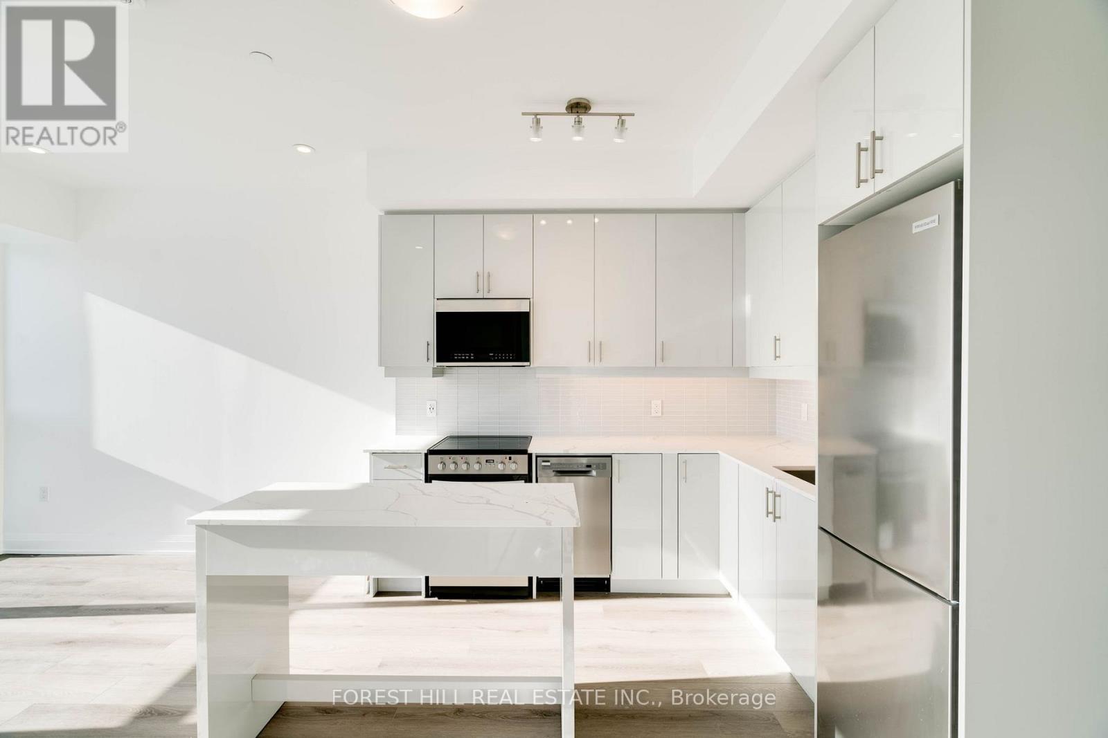 807 - 2343 Khalsa Gate, Oakville, Ontario  L6M 5R6 - Photo 6 - W13718930