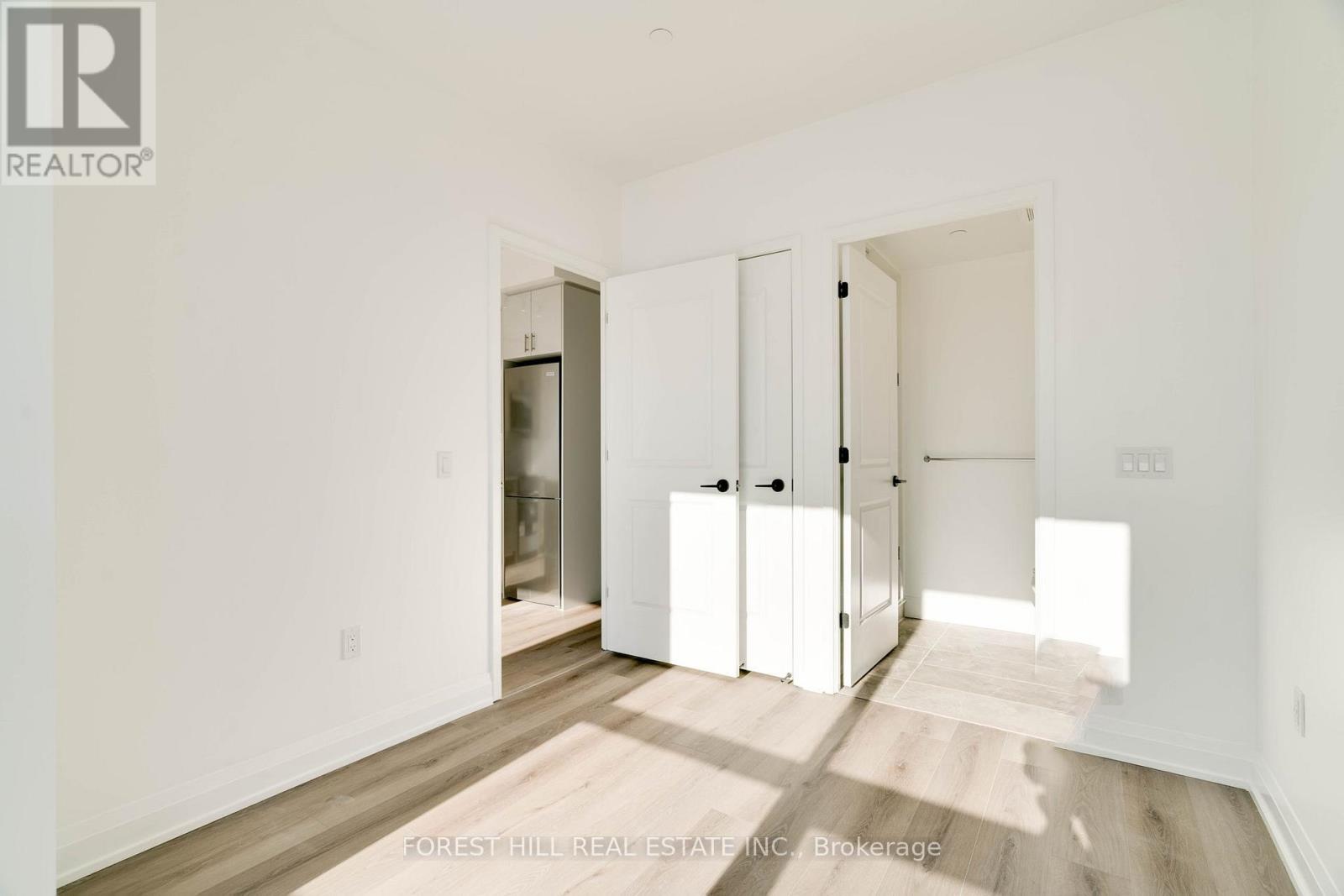 807 - 2343 Khalsa Gate, Oakville, Ontario  L6M 5R6 - Photo 9 - W13718930