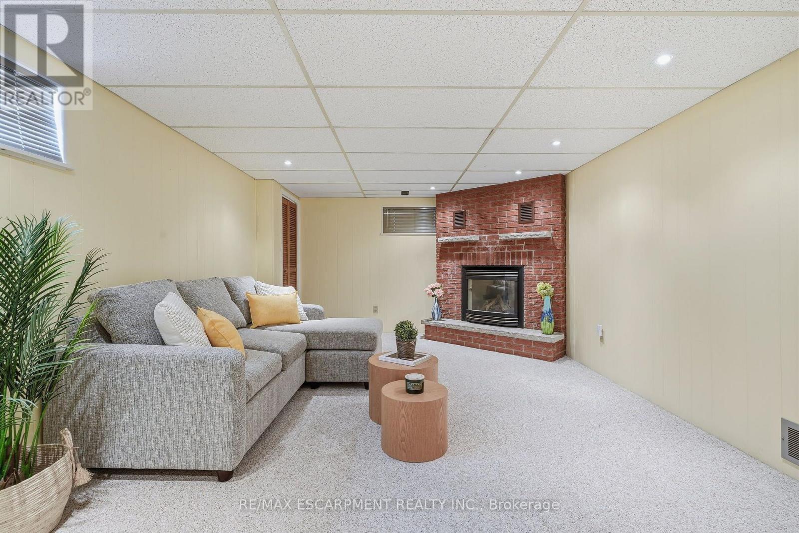 616 Mullin Way, Burlington, Ontario  L7L 4J4 - Photo 32 - W13718944