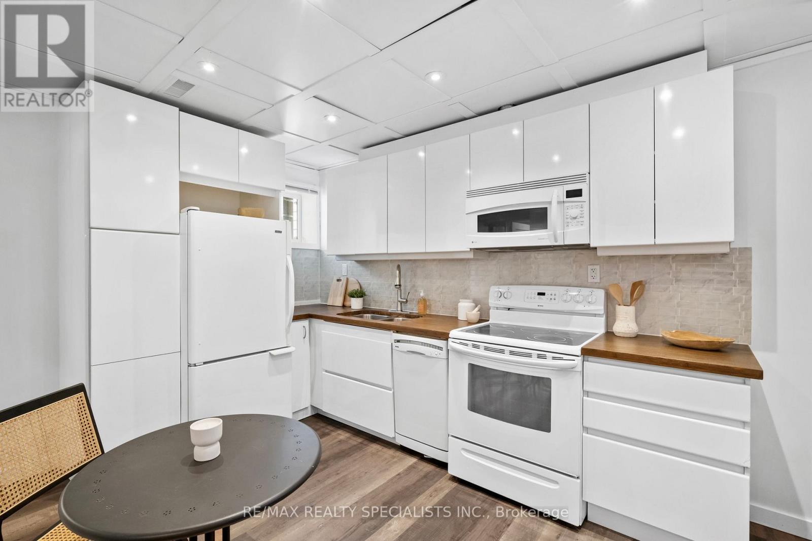 159 Hillside Avenue, Toronto, Ontario  M8V 1T3 - Photo 31 - W13718972