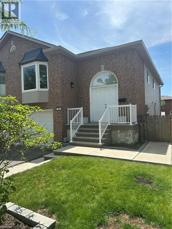 593 Grey Street, Brantford, Ontario  N3S 4X9 - Photo 1 - 40828750