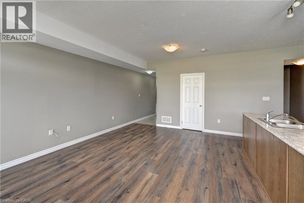 102 Wheat Lane, Kitchener, Ontario  N2R 0R6 - Photo 13 - 40858420