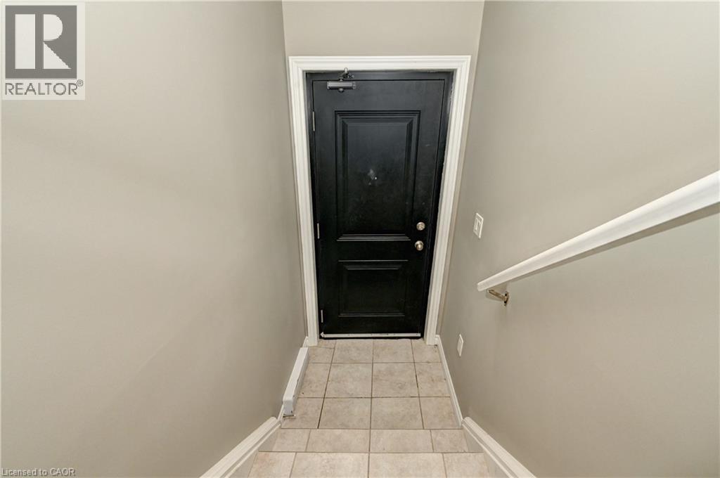 102 Wheat Lane, Kitchener, Ontario  N2R 0R6 - Photo 4 - 40858420