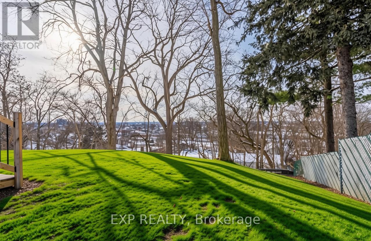 78 Terrace Hill Street, Brantford, Ontario  N3R 1G1 - Photo 25 - X13718880