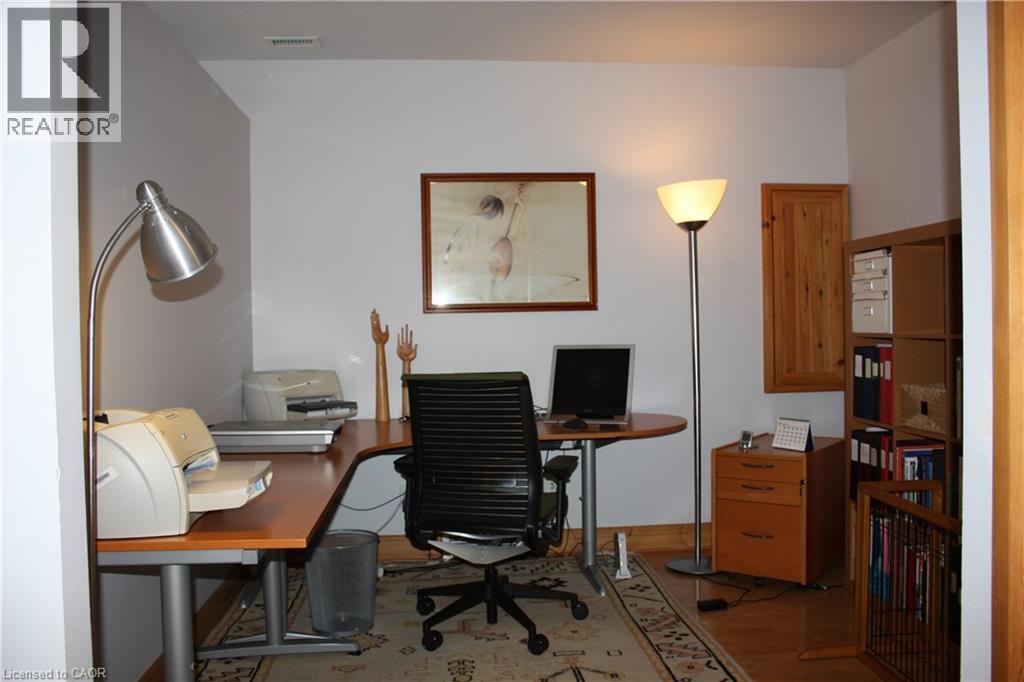 3 Father David Bauer Drive Unit# 307, Waterloo, Ontario  N2L 6M1 - Photo 8 - 40858849