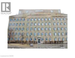 3 FATHER DAVID BAUER Drive Unit# 307, waterloo, Ontario