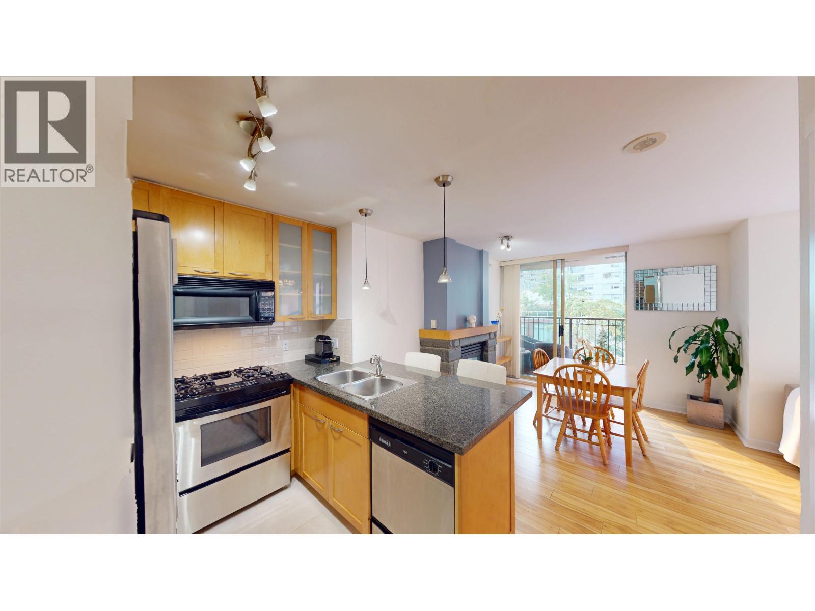 603 989 Richards Street, Vancouver, British Columbia  V6B 6R6 - Photo 3 - R3152728