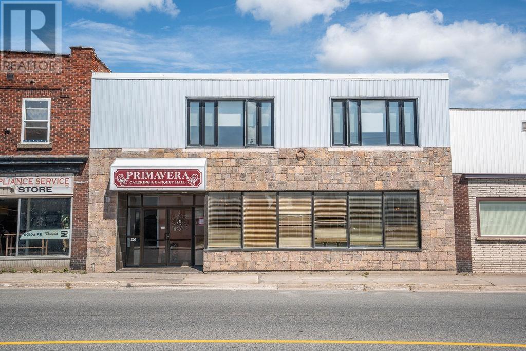 256 Wellington St W, Sault Ste. Marie, Ontario  P6A 5R3 - Photo 1 - SM262334