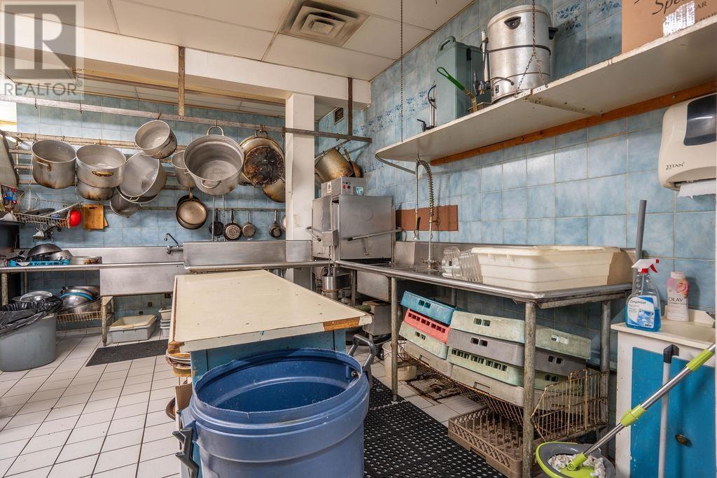 256 Wellington St W, Sault Ste. Marie, Ontario  P6A 5R3 - Photo 16 - SM262334