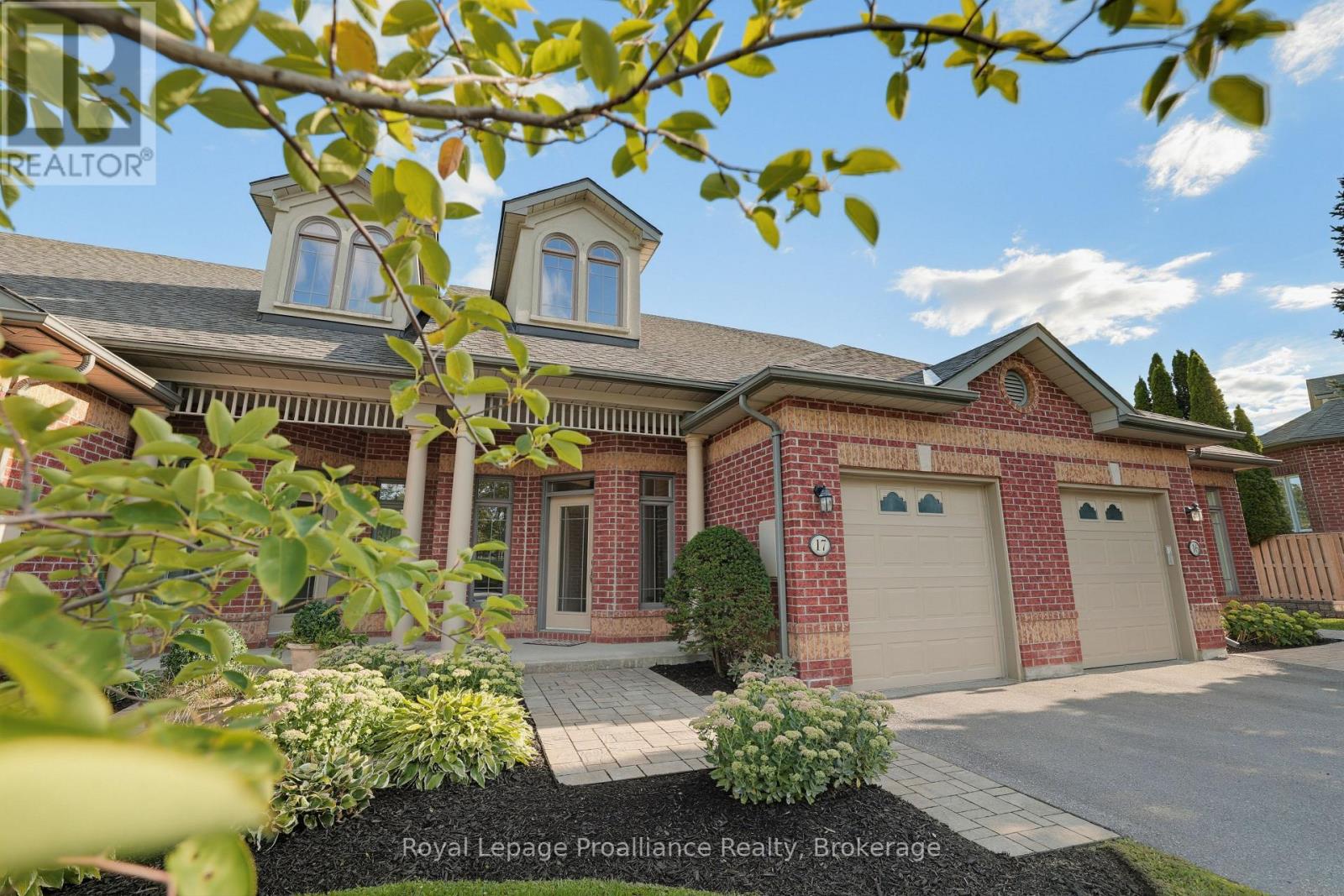 17 - 355 Dundas Street W, Belleville, Ontario  K8P 1B3 - Photo 2 - X13719038