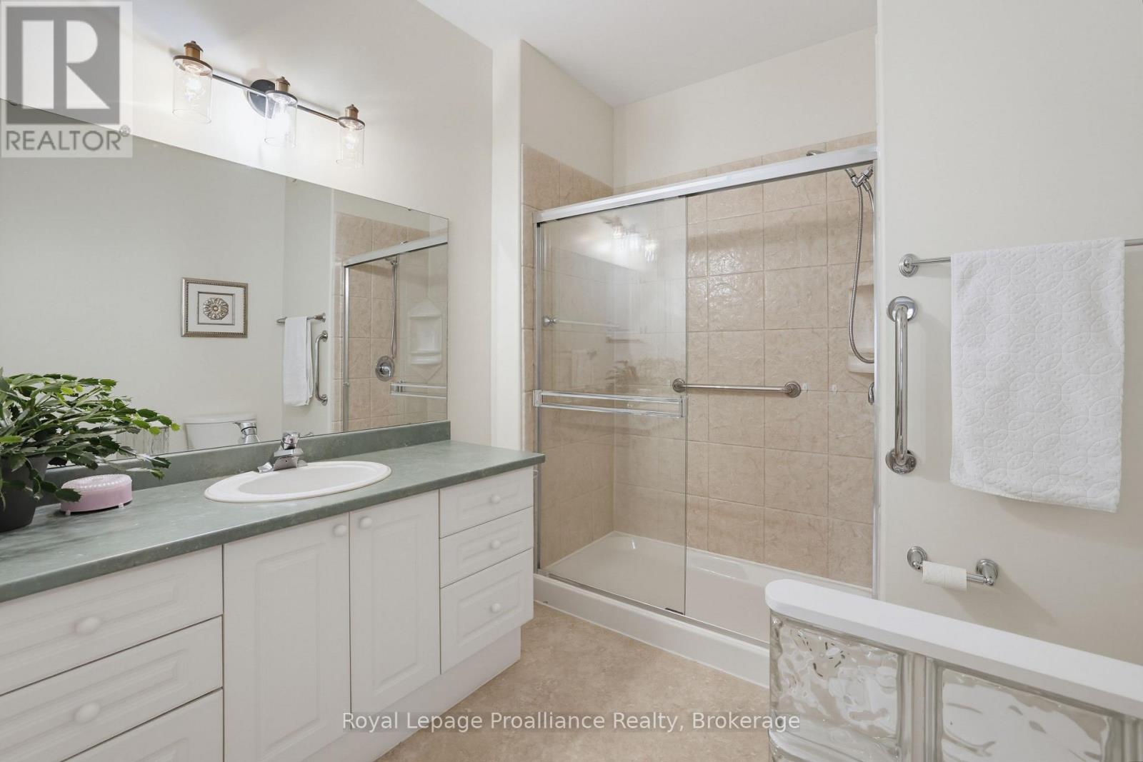 17 - 355 Dundas Street W, Belleville, Ontario  K8P 1B3 - Photo 20 - X13719038