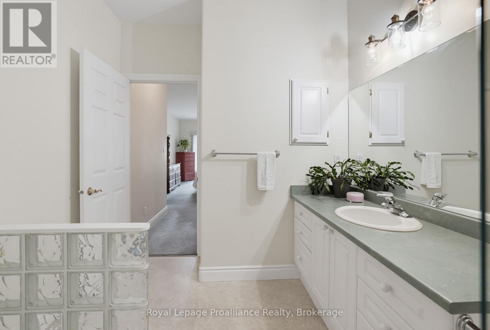 17 - 355 Dundas Street W, Belleville, Ontario  K8P 1B3 - Photo 21 - X13719038