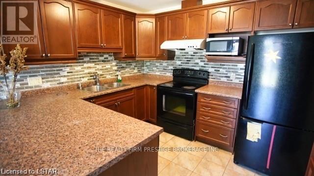 926 Grenfell Drive, London North, Ontario  N5X 4R8 - Photo 7 - X13719188