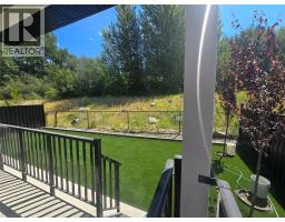 996 Bull Crescent, Kelowna, British Columbia  V1W 0B6 - Photo 9 - 10366954