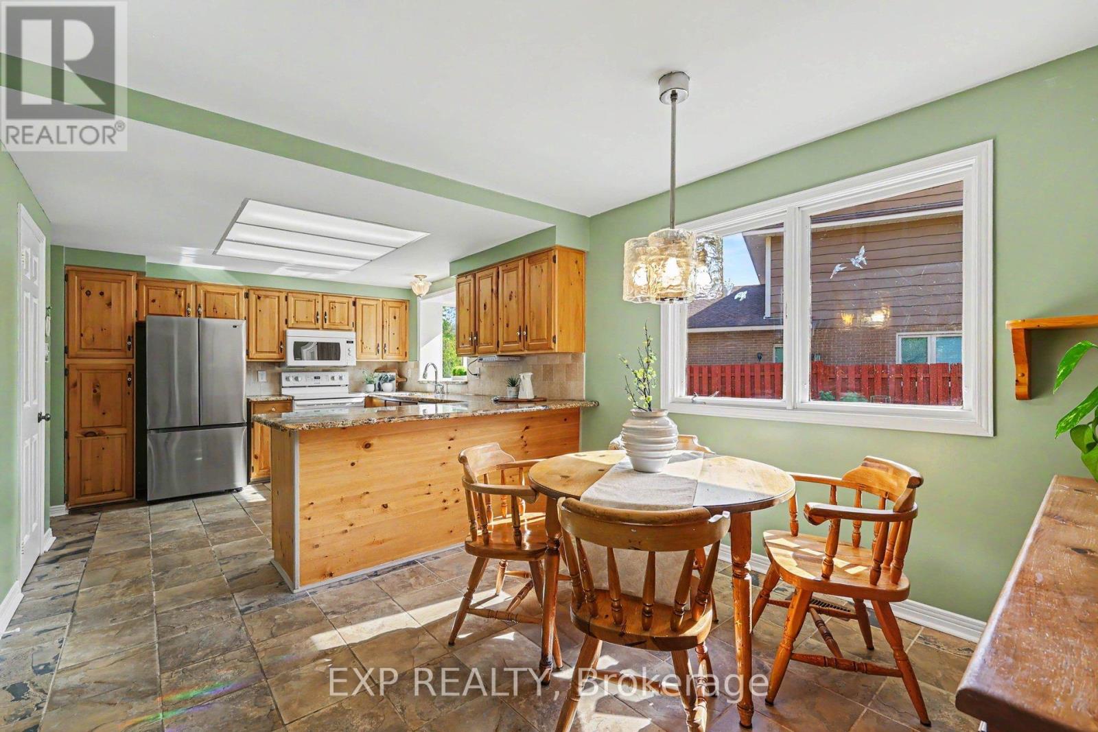 105 Country Club Drive, Ottawa, Ontario  K1V 0B4 - Photo 17 - X13719076