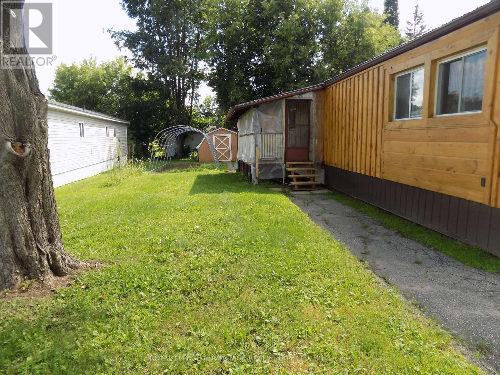 15 Kavanagh Drive Kavanagh Drive S, Rideau Lakes, Ontario  K7A 4S5 - Photo 2 - X12920972