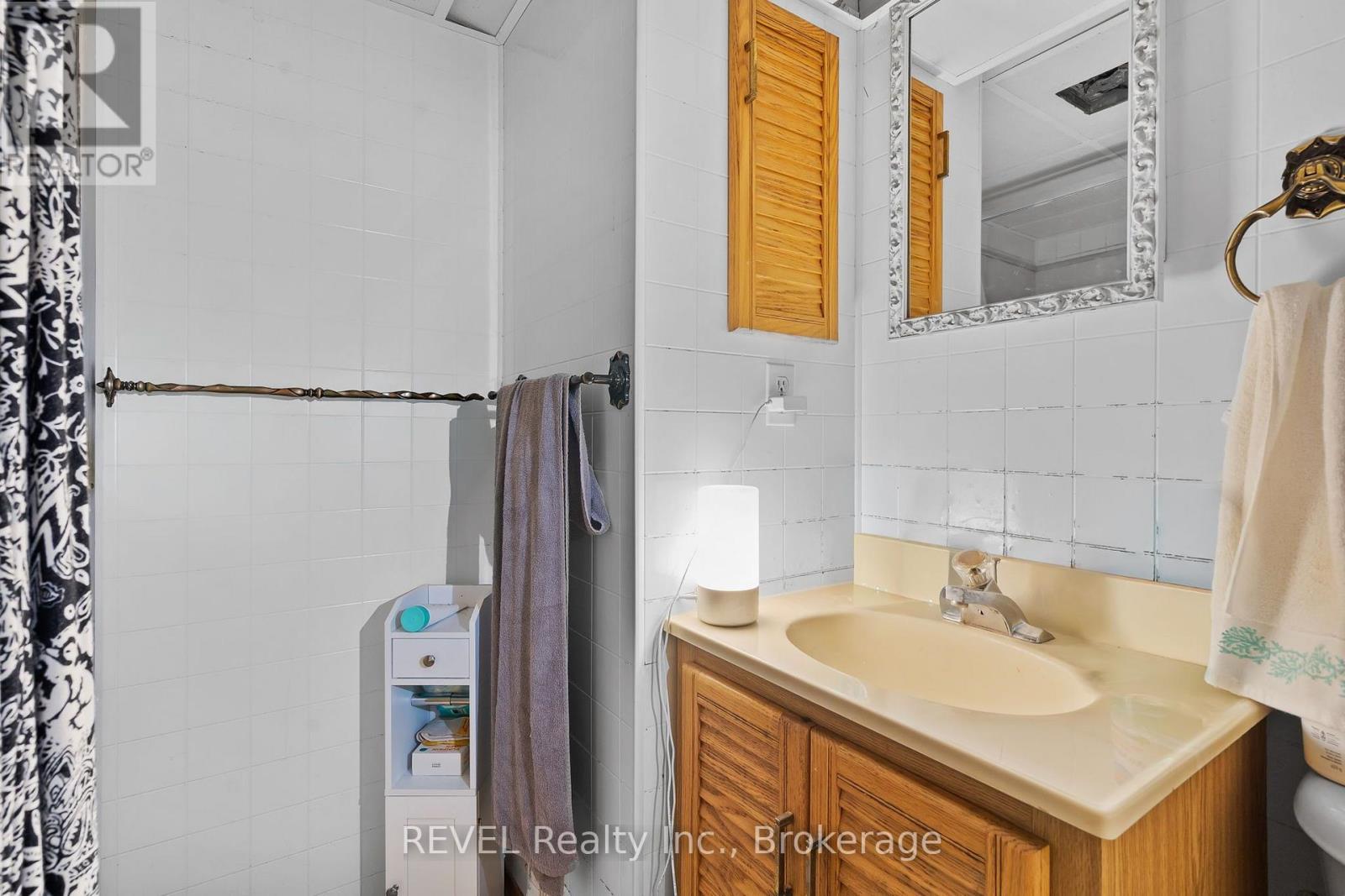 15 Duncan Drive, St. Catharines, Ontario  L2N 3N8 - Photo 18 - X13719114