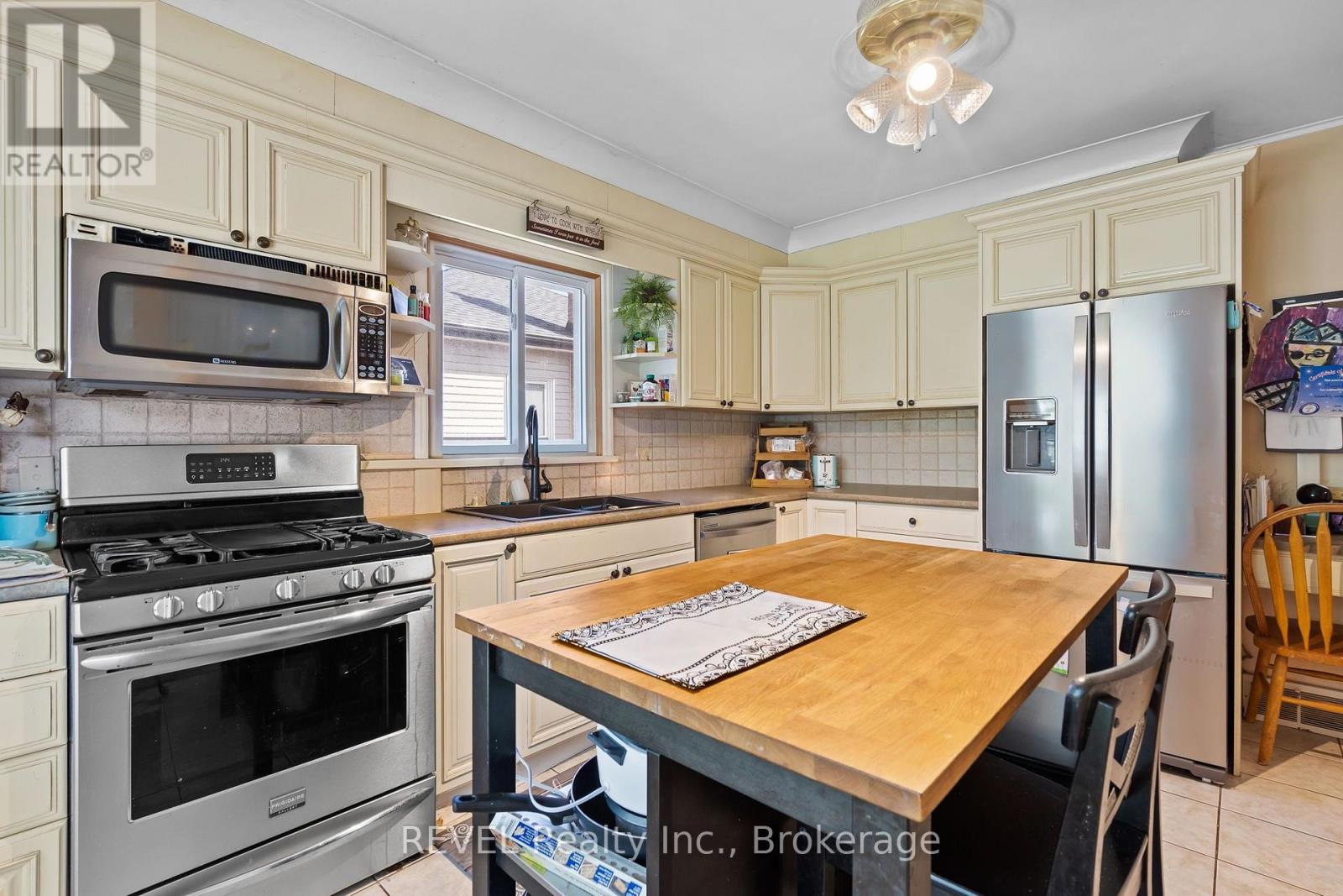 15 Duncan Drive, St. Catharines, Ontario  L2N 3N8 - Photo 8 - X13719114