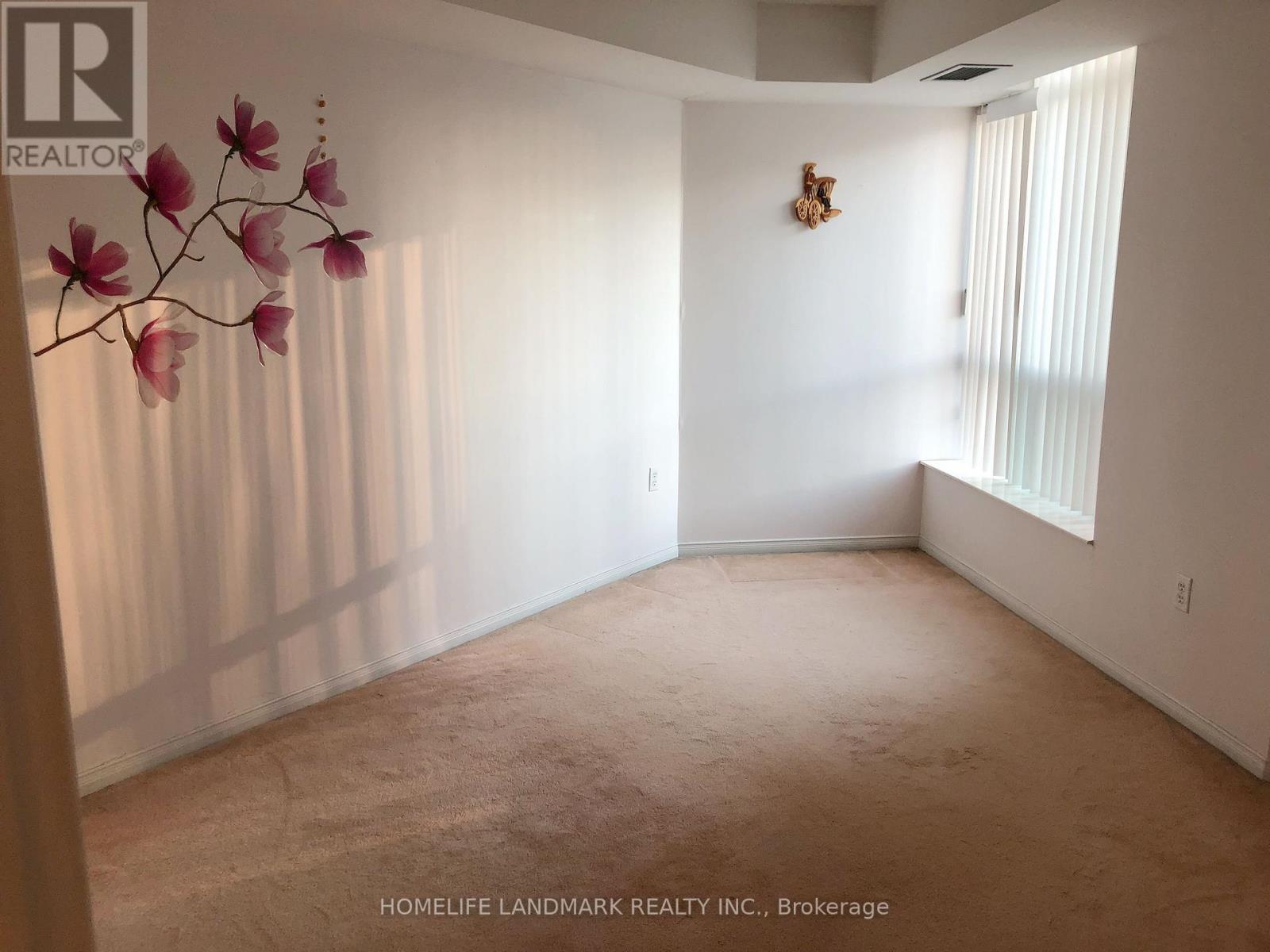 1001 - 18 Pemberton Avenue, Toronto, Ontario  M2M 4K9 - Photo 7 - C13719052