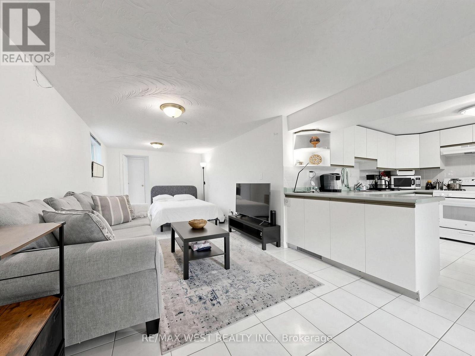 941 Willowdale Avenue, Toronto, Ontario  M2M 3C3 - Photo 26 - C13719102